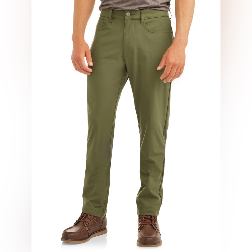 Swiss Tech Men's Travel Pant In The Color Olive Branch